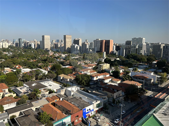 Foto REO1108864