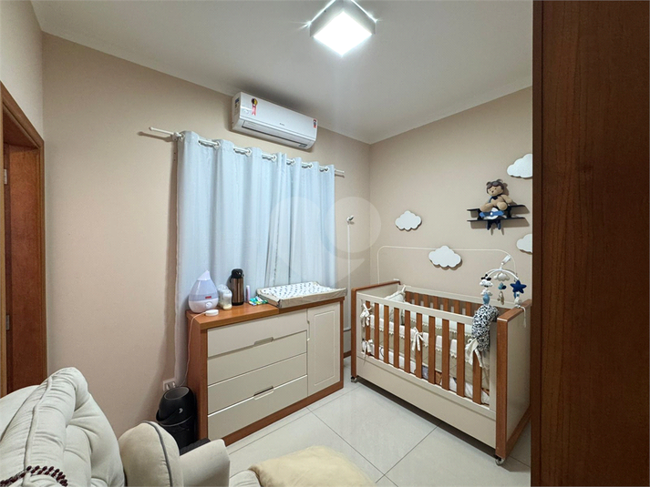 Foto REO1108924