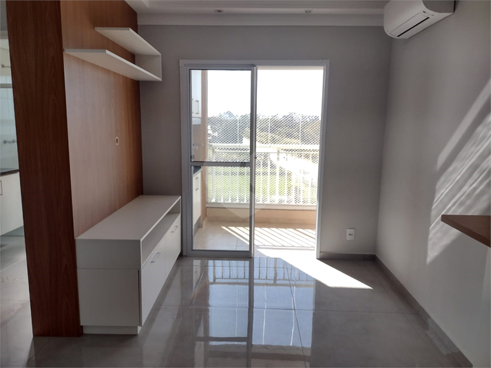 Foto REO1108939