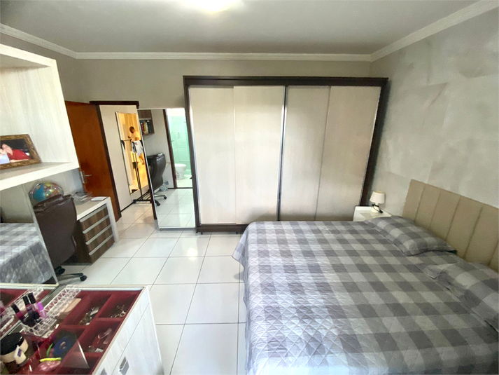 Foto REO1108951
