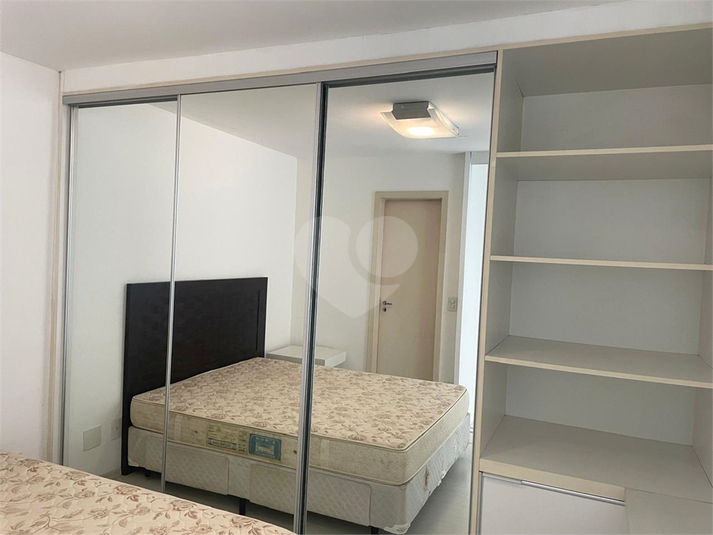 Foto REO1108966