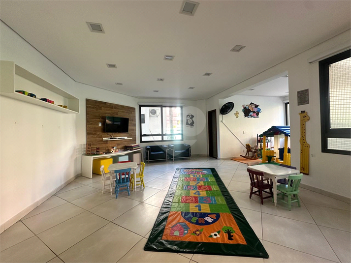 Foto REO1108984