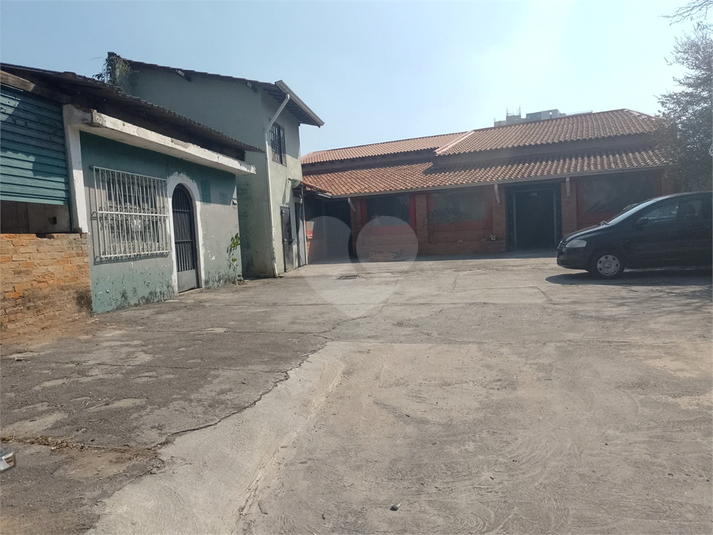 Foto REO1109003