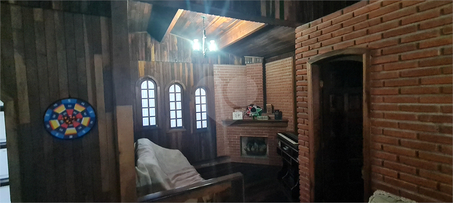 Foto REO1109011