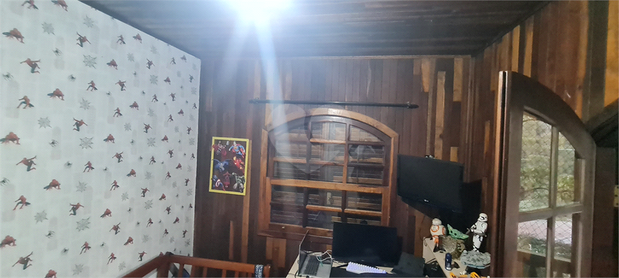 Foto REO1109011