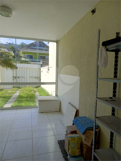 Foto REO1109019