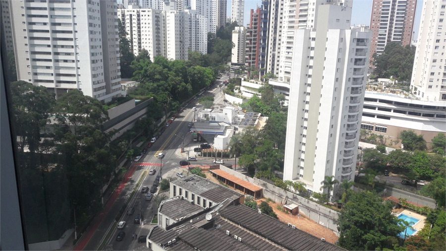 Foto REO1109023