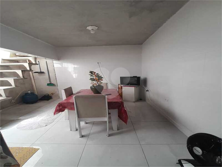 Foto REO1109062