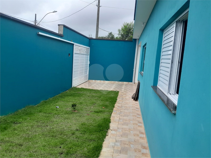 Foto REO1109070