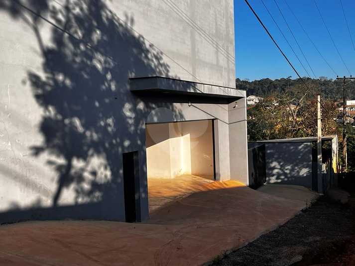 Foto REO1109072