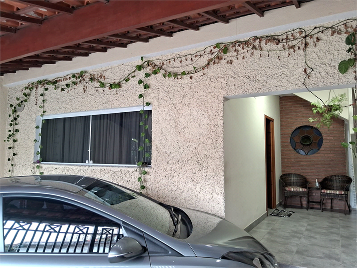 Foto REO1109080