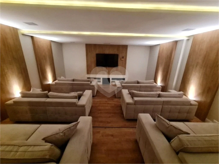 Foto REO1109089
