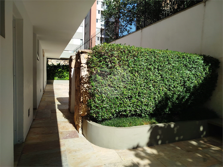 Foto REO1109145
