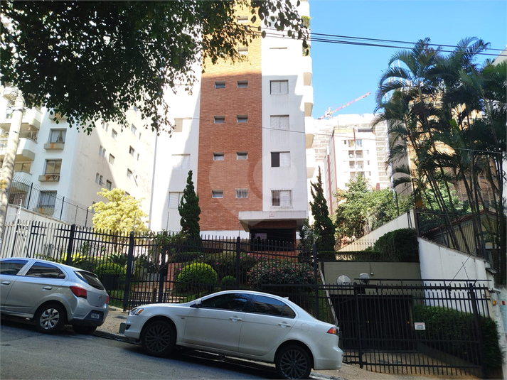 Foto REO1109145