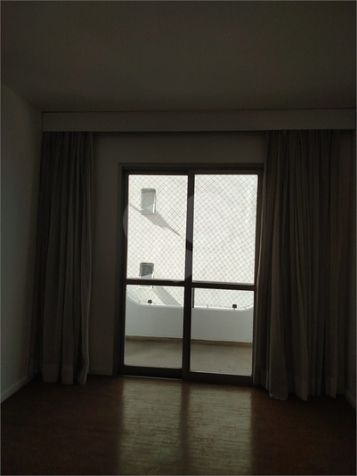 Foto REO1109145