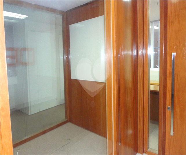 Foto REO1109159