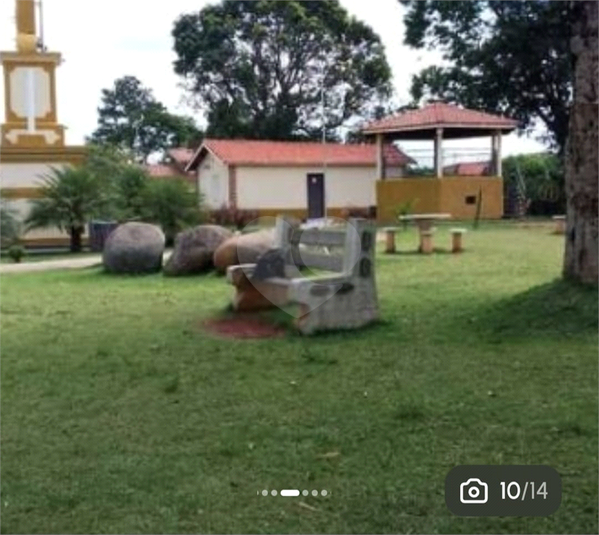 Foto REO1109172