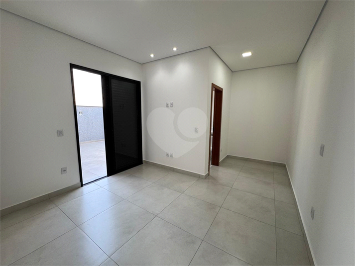 Foto REO1109173