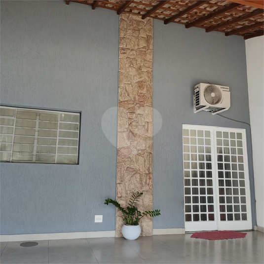 Foto REO1109248