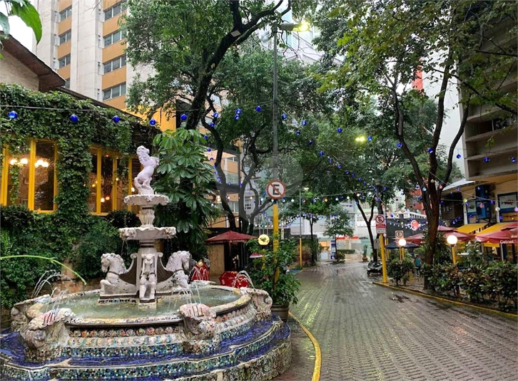 Foto REO1109251