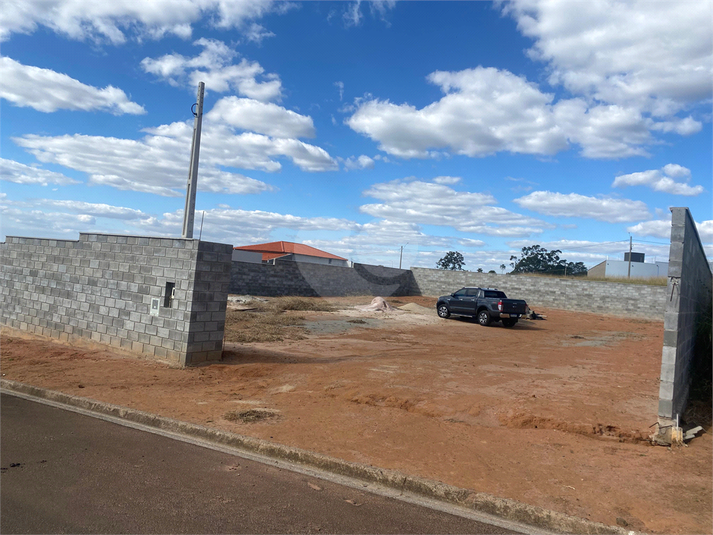 Foto REO1109270