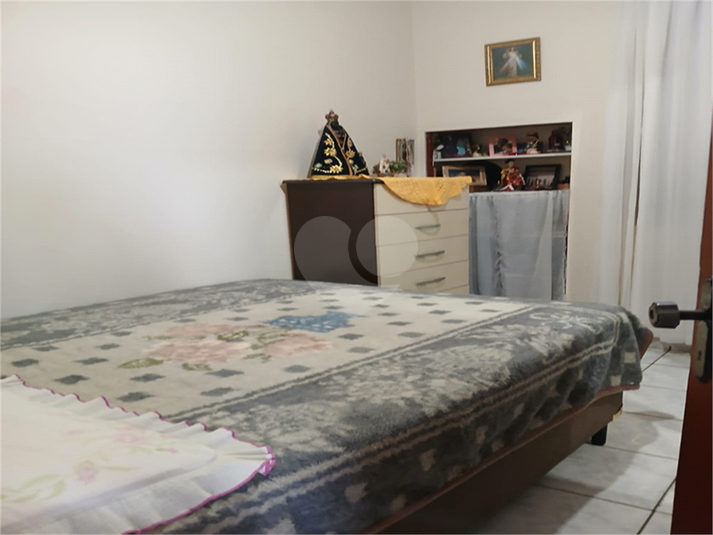 Foto REO1109275