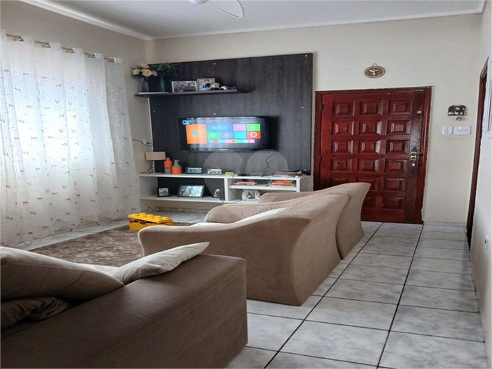 Foto REO1109275