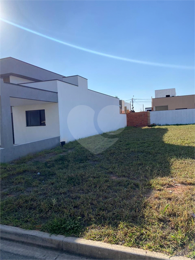 Foto REO1109287