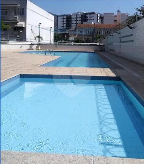 Foto REO1109310