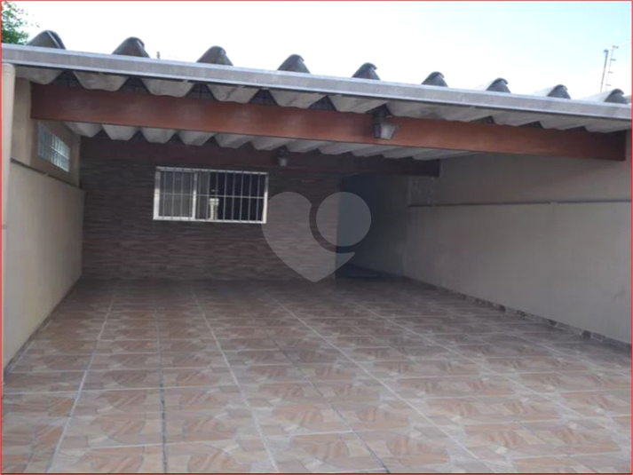 Foto REO1109316