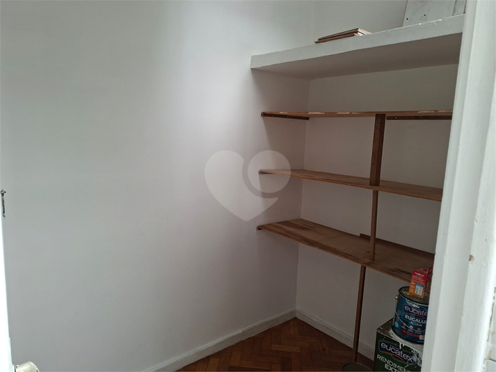 Foto REO1109319