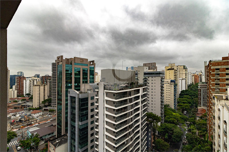 Foto REO1109321