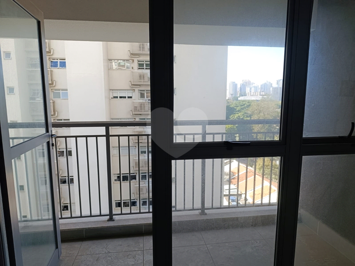 Foto REO1109329