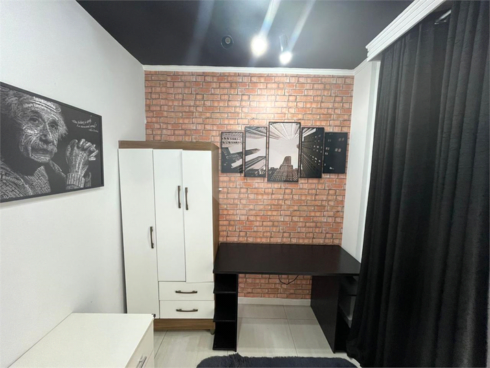Foto REO1109334