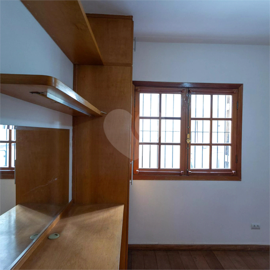 Foto REO1109337