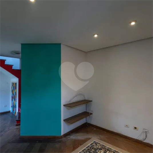 Foto REO1109337