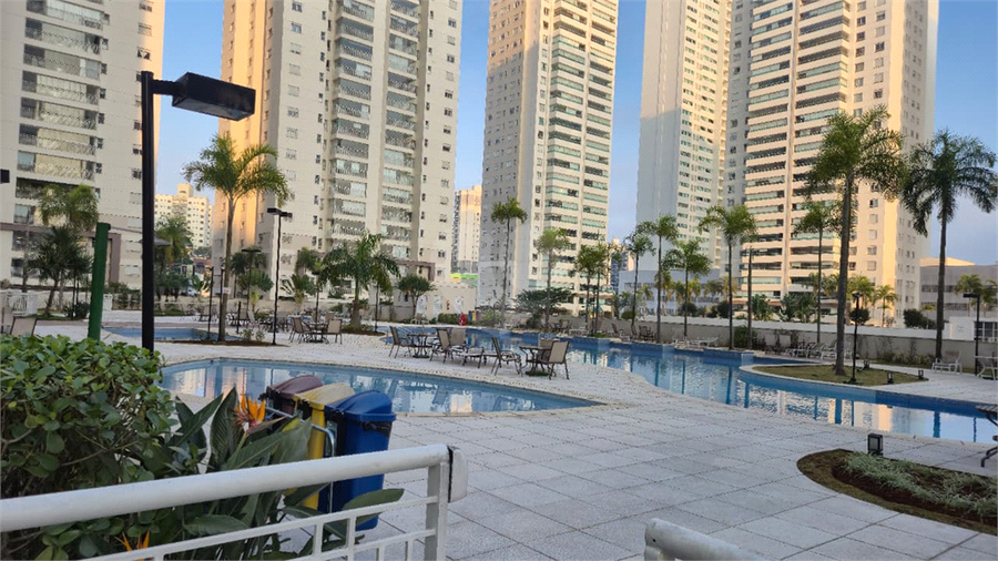 Foto REO1109344