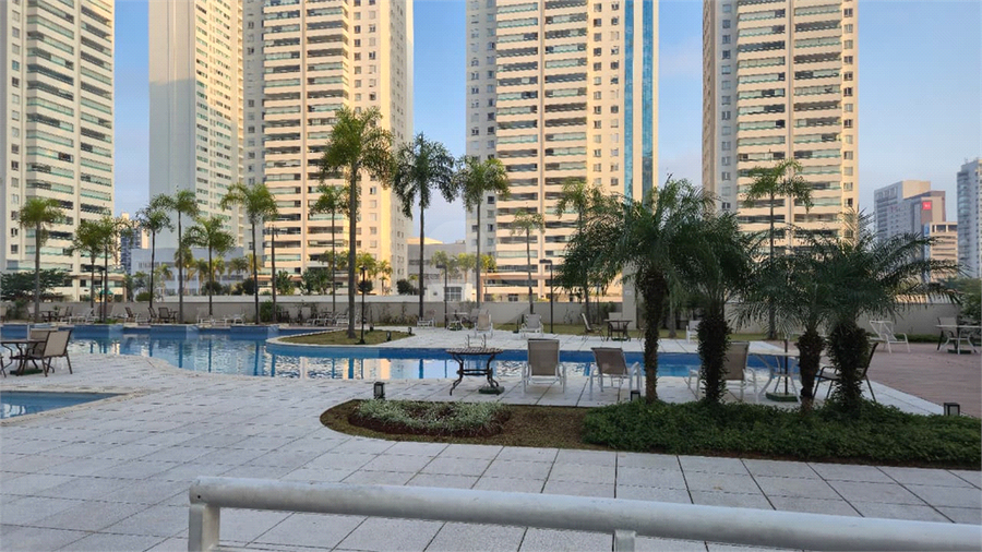 Foto REO1109344