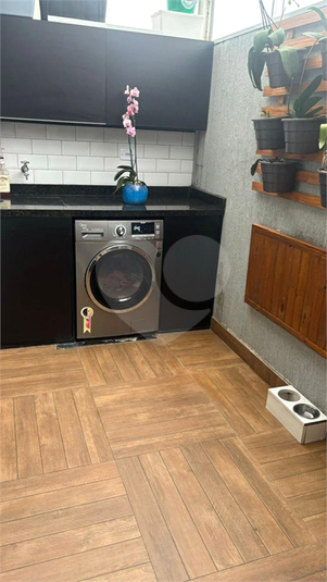 Foto REO1109357