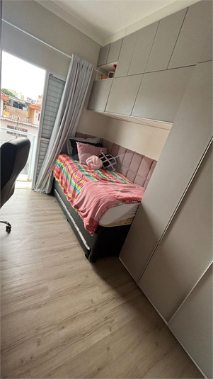 Foto REO1109357