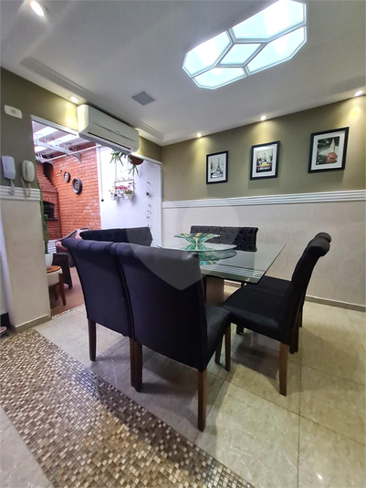 Foto REO1109368