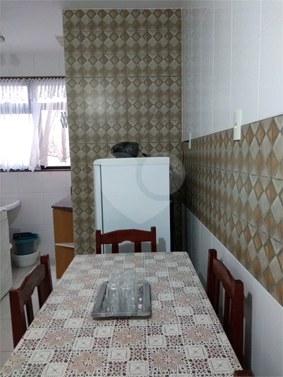 Foto REO1109380
