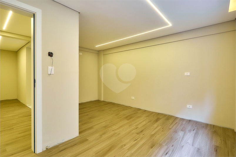 Foto REO1109384