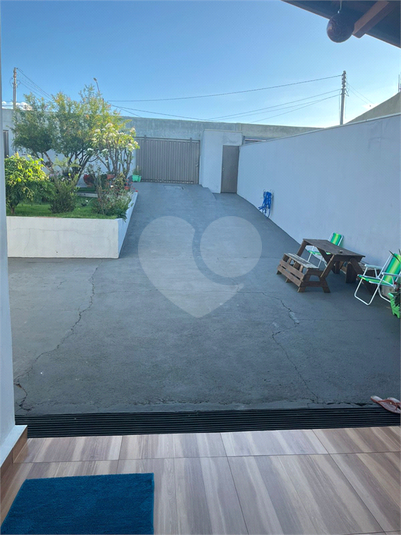 Foto REO1109393