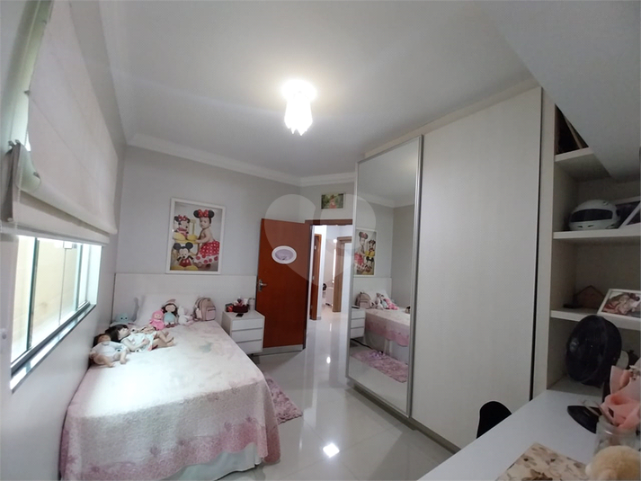 Foto REO1109434