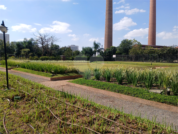 Foto REO1109440