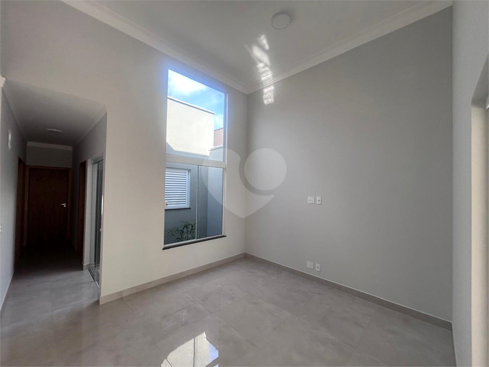 Foto REO1109447