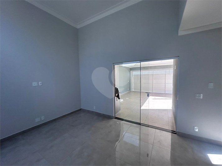 Foto REO1109447