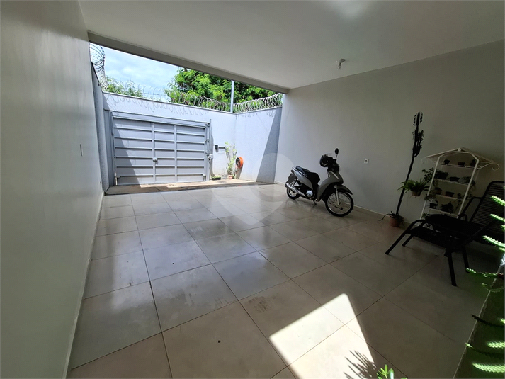 Foto REO1109453