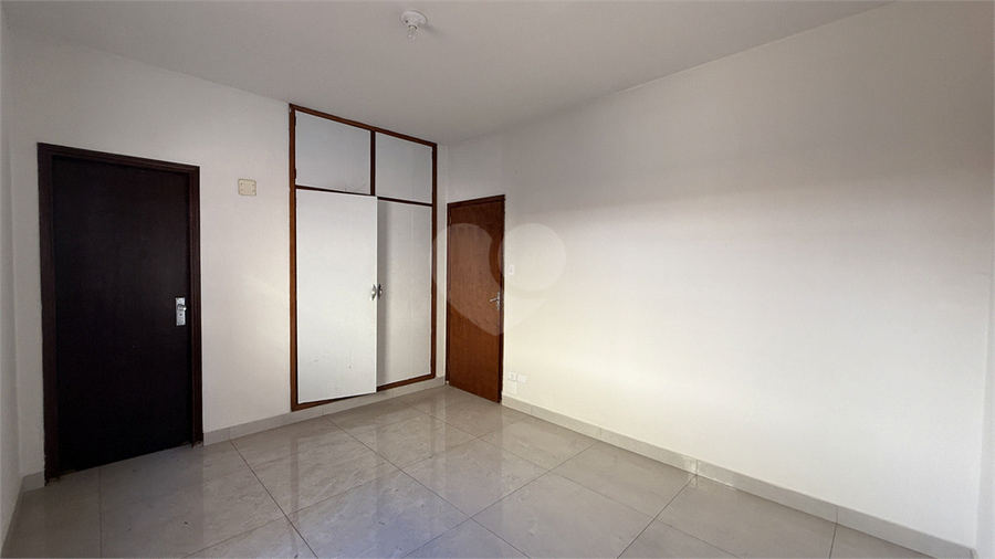 Foto REO1109493